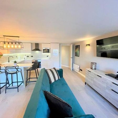 Stylish, Central And Cosy 1Bd Nr Canongate エディンバラ エクステリア 写真